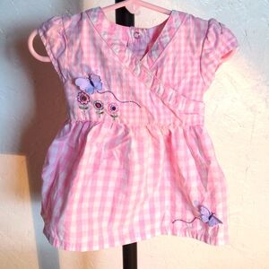 Wonderkids pink 🩷 butterfly dress. 18 months, pretty 😍